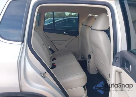 2010 Volkswagen Tiguan Wolfsburg Edition from USA, damaged, VIN WVGAV9AX8AW535724